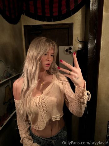 Tayy / tayylavie nude photo #16