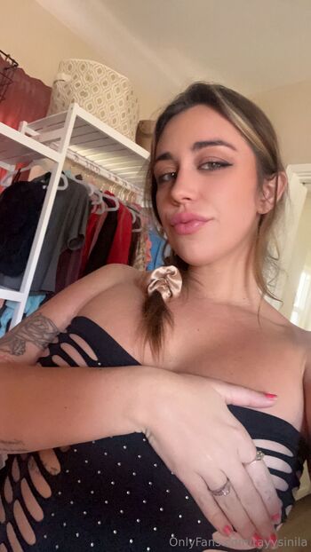 Tayy / tayysinila nude photo #26