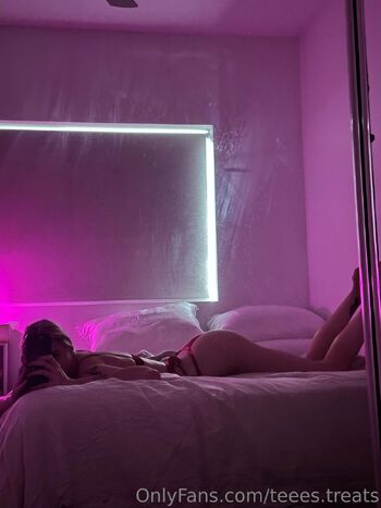 teees.treats nude photo #6