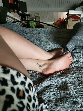 Ten Tiny Toe / ten-tiny-toes nude photo #23