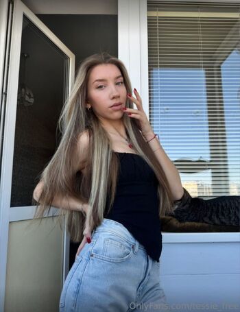 Tessie / tessie_free nude photo #36