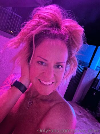 Swinger Step Mo / texas_amie nude photo #2