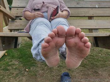 TezzaFeetGoddess Fre / tezzasfeetfree nude photo #34