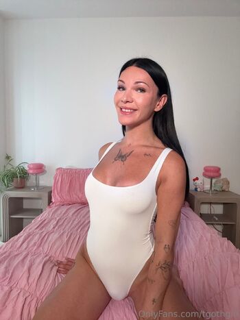 Bella Goth TS / tgothgirl nude photo #37