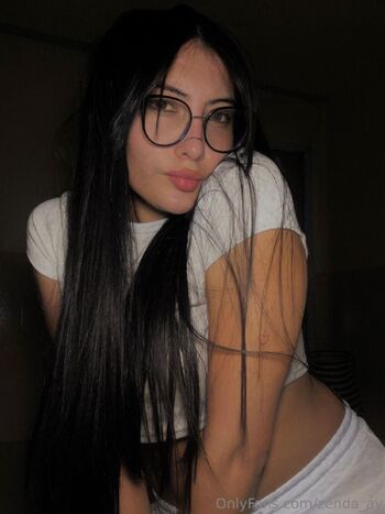 Thaly / tha_ly nude photo #5