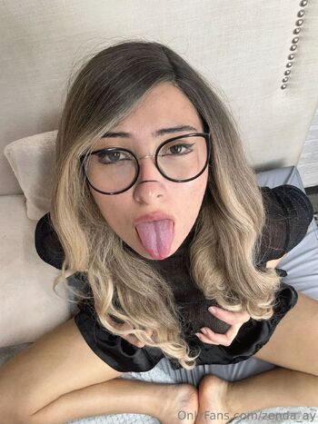 Thaly / tha_ly nude photo #11