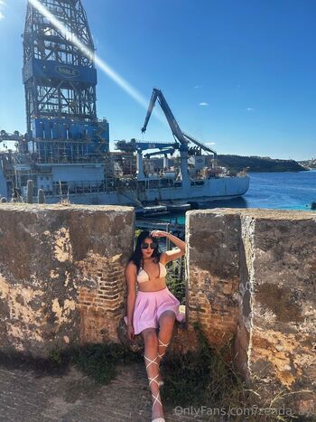 Thaly / tha_ly nude photo #15