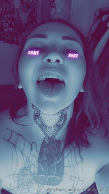 Spoiled Mam / thatbadbitch420 nude photo #6