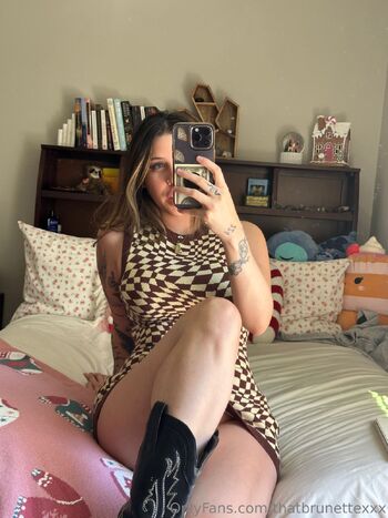 Grace / thatbrunettexxx nude photo #15