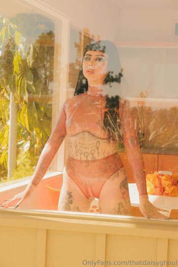Jacquelin / thatdaisyghoul / daisyxox nude photo #19