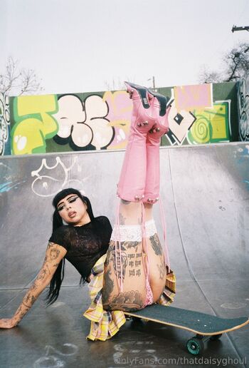 Jacquelin / thatdaisyghoul / daisyxox nude photo #38