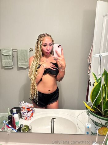 Creamyybreezy / thatgirlbreezy / breezyswapp nude photo #6