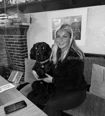 thatyoungblond / thatyoungblonde nude photo #11