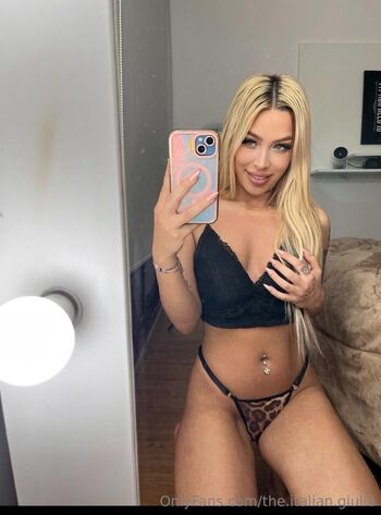 GiuliaBabe / the.italian.giulia nude photo #31