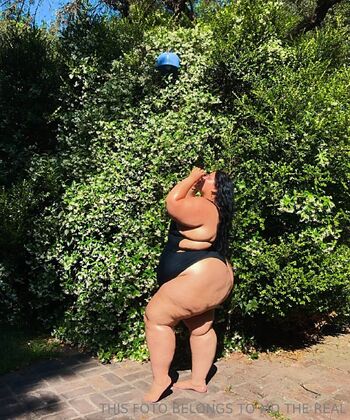 BootyQuee / the_realqueen09 nude photo #6