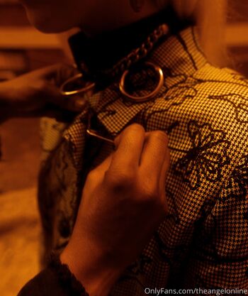 Dan / theangelonline nude photo #4