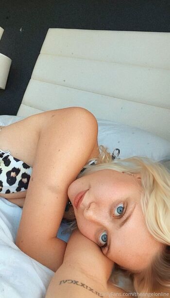 Dan / theangelonline nude photo #5