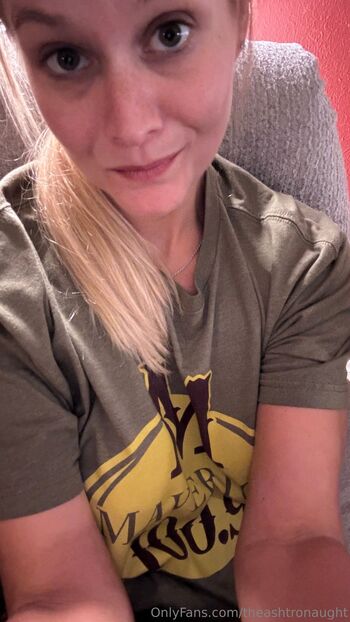 The AshtroNaugh / theashtronaught nude photo #12