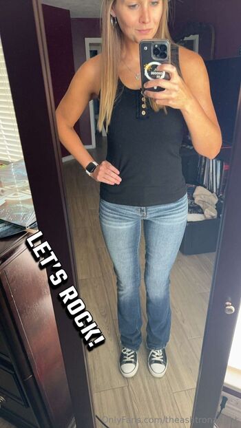 The AshtroNaugh / theashtronaught nude photo #13