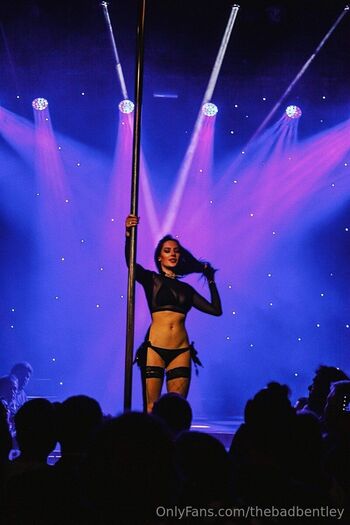 Samantha Bentle / thebadbentley nude photo #4