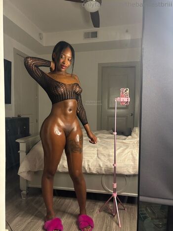 Br / thebaddestbriii nude photo #5