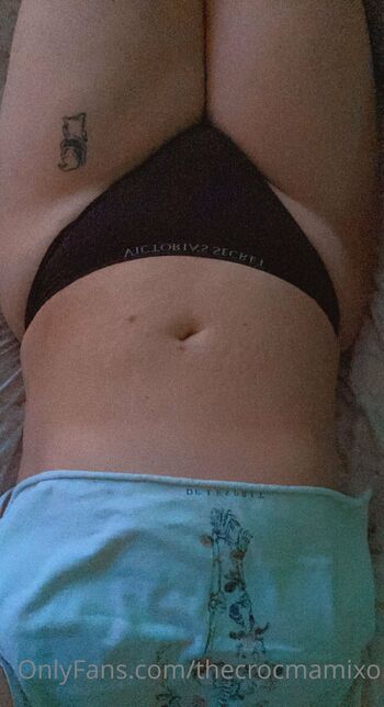 des / thecrocmamixo nude photo #12