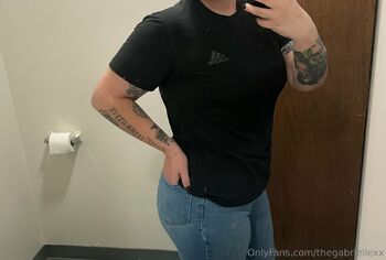 Christine Sam / thegabriellexx / goobirl nude photo #4