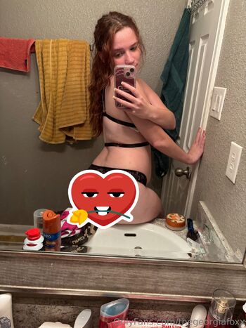 Georgia fox / thegeorgiafoxx nude photo #3