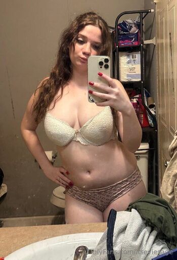 Georgia fox / thegeorgiafoxx nude photo #31