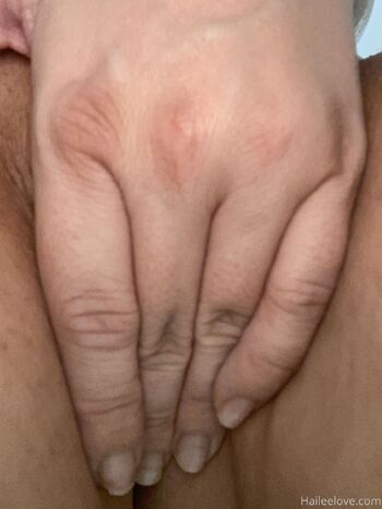 Hailee Lov / thehaileelove nude photo #10