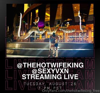 𝐻𝑂𝑇𝑊𝐼𝐹𝐸 𝐾𝐼𝑁𝐺 / thehotwifeking nude photo #1