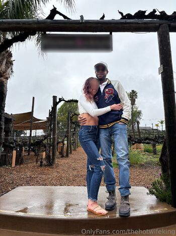 𝐻𝑂𝑇𝑊𝐼𝐹𝐸 𝐾𝐼𝑁𝐺 / thehotwifekingvip nude photo #2