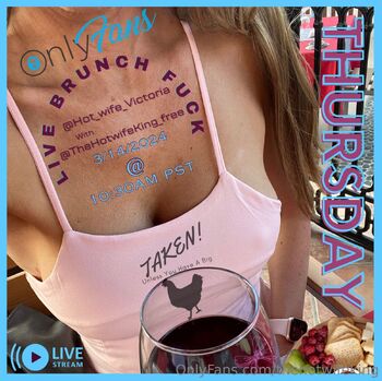 𝐻𝑂𝑇𝑊𝐼𝐹𝐸 𝐾𝐼𝑁𝐺 / thehotwifekingvip nude photo #25