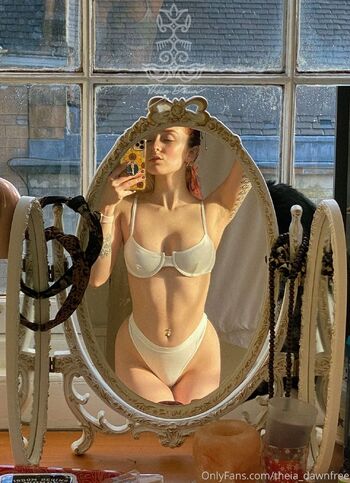 thei / theia_dawnfree nude photo #16