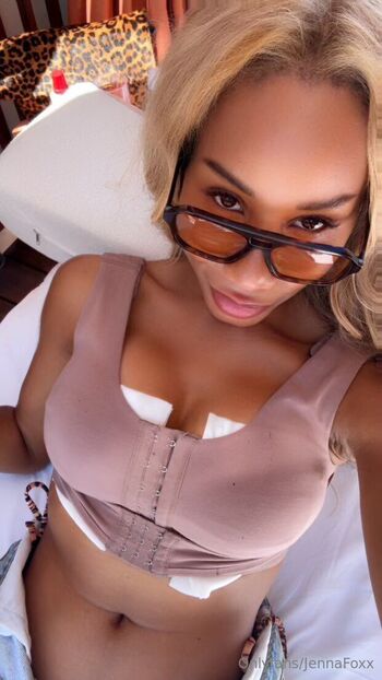 Jenna Fox / thejennafoxx nude photo #12