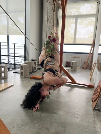 Patupaiareh / theleogod nude photo #18