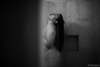 Patupaiareh / theleogod nude photo #33