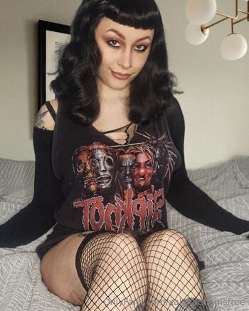 LILITH VEX / thelilithvexfree nude photo #2