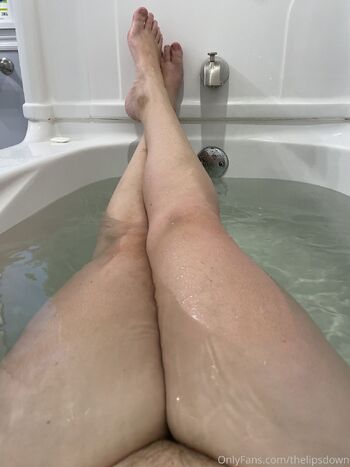 thelipsdown nude photo #32