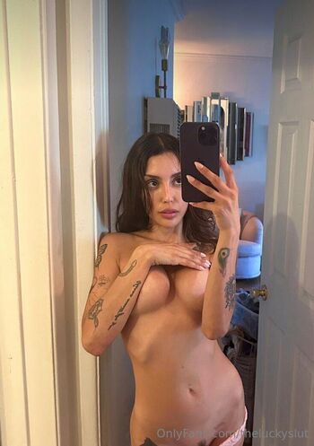 Vanessa Sky XX / theluckyslut nude photo #31