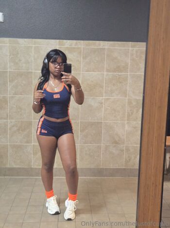 𝒞𝒽𝓎𝓃𝒶, 𝒶𝓀𝒶 𝒞𝓊𝓅𝒾𝒹 / thelustofcupid / thebodyofcupid / cupidslif3 nude photo #23