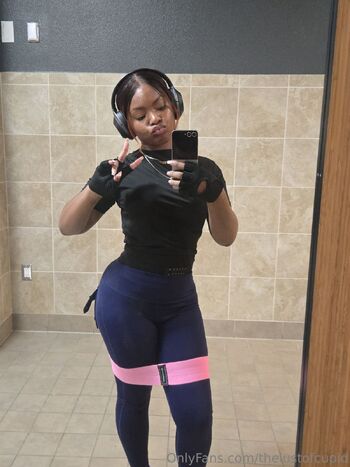 𝒞𝒽𝓎𝓃𝒶, 𝒶𝓀𝒶 𝒞𝓊𝓅𝒾𝒹 / thelustofcupid / thebodyofcupid / cupidslif3 nude photo #30