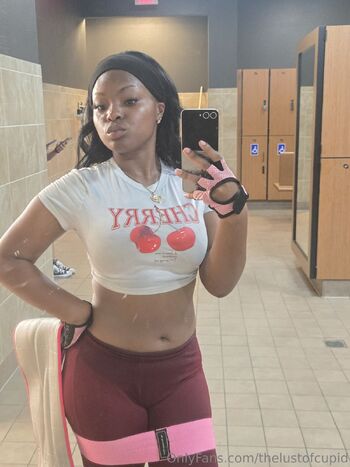 𝒞𝒽𝓎𝓃𝒶, 𝒶𝓀𝒶 𝒞𝓊𝓅𝒾𝒹 / thelustofcupid / thebodyofcupid / cupidslif3 nude photo #33