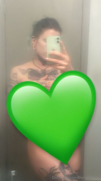 themajoron / themajoroni nude photo #7