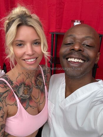 The Massage Master Show / themassageshows nude photo #15