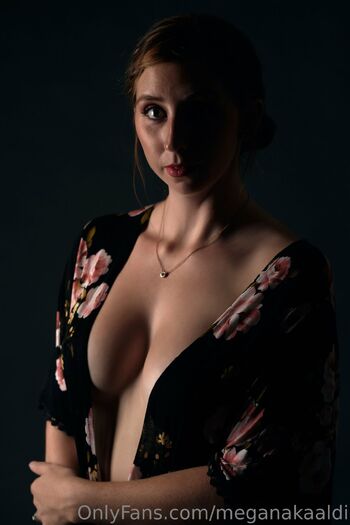 Themeganakaald / themeganakaaldi nude photo #35