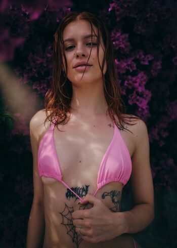 Mia / themiastone nude photo #7