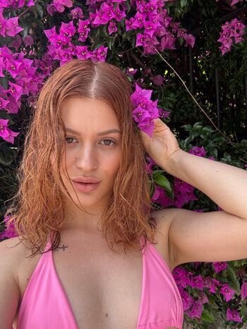 Mia / themiastone nude photo #9