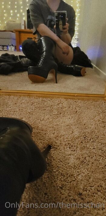 TheMissCha / themisschan nude photo #15