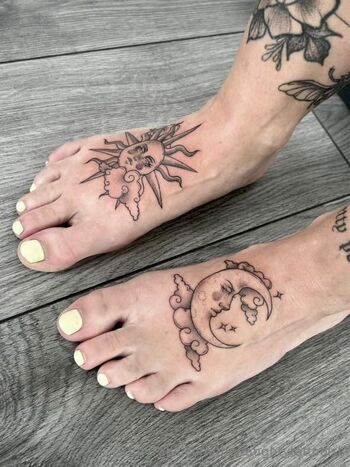 Sexy Tattoo Artist / thenaughtytattooist / angelgreyx nude photo #5